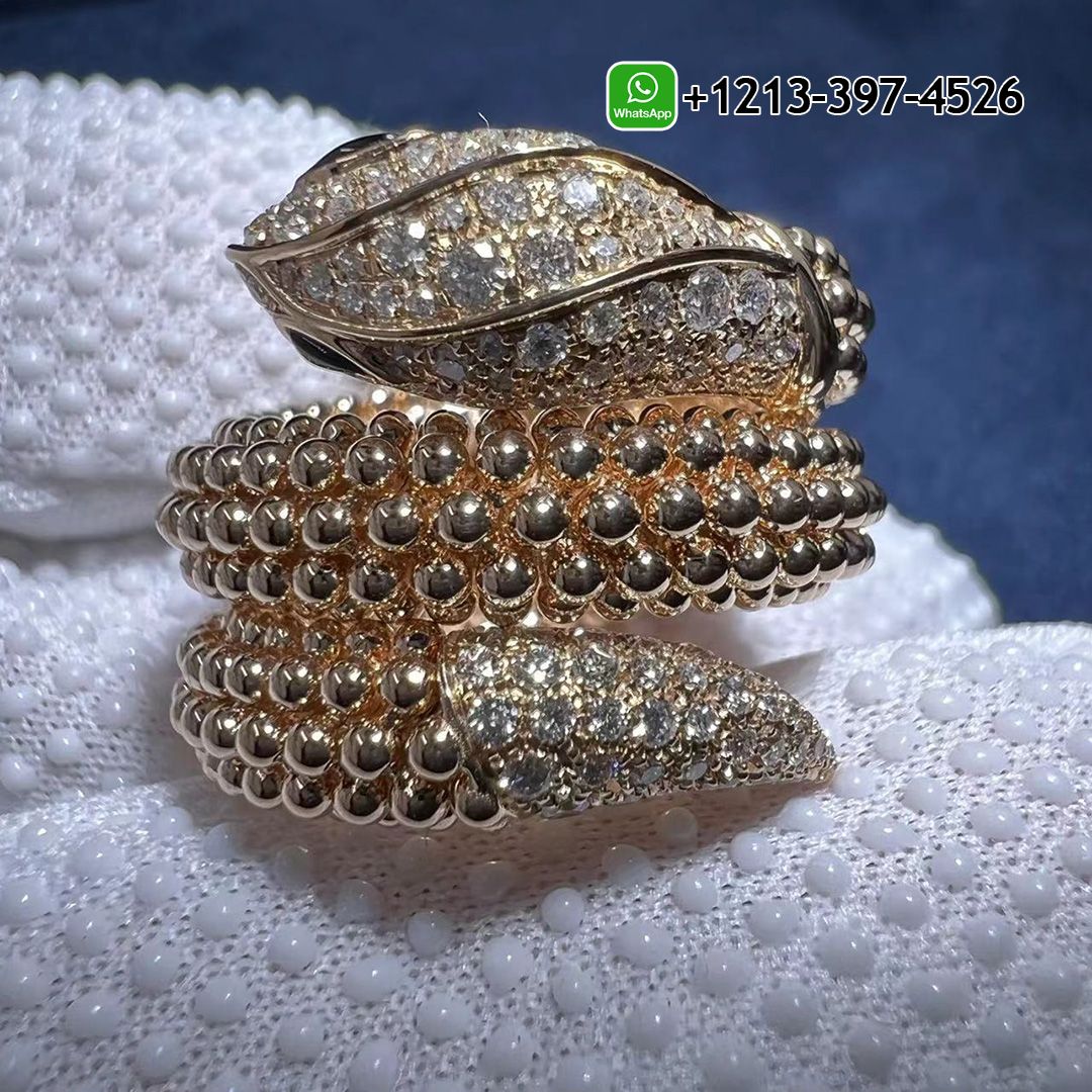 Bvlgari Serpenti ring in 18 kt rose gold with pavé diamonds and black onyx eyes 358657