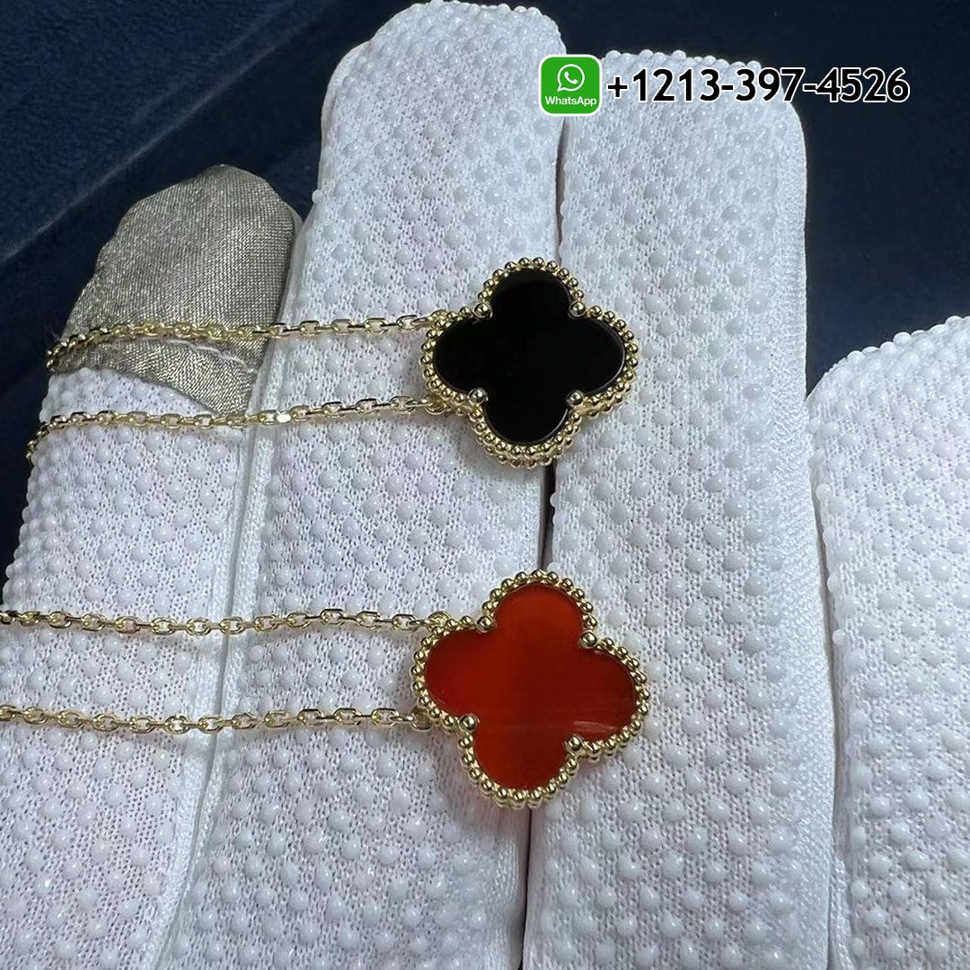 Van Cleef & Arpels Vintage Alhambra 18K Yellow Gold Carnelian Pendant Necklace VCARD38500