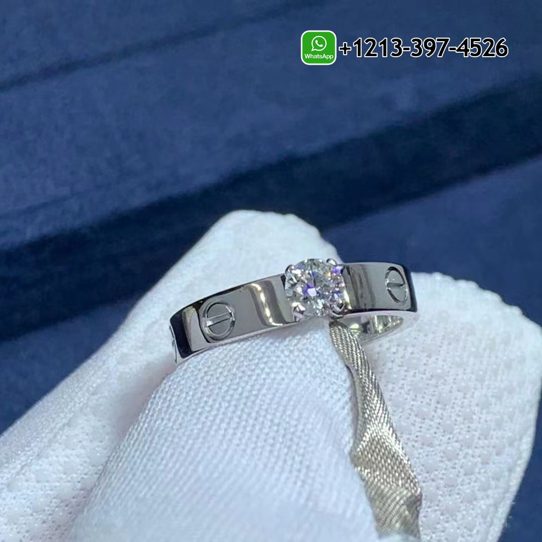 Cartie Love Solitaire 18K White Gold Diamond Ring N4723700