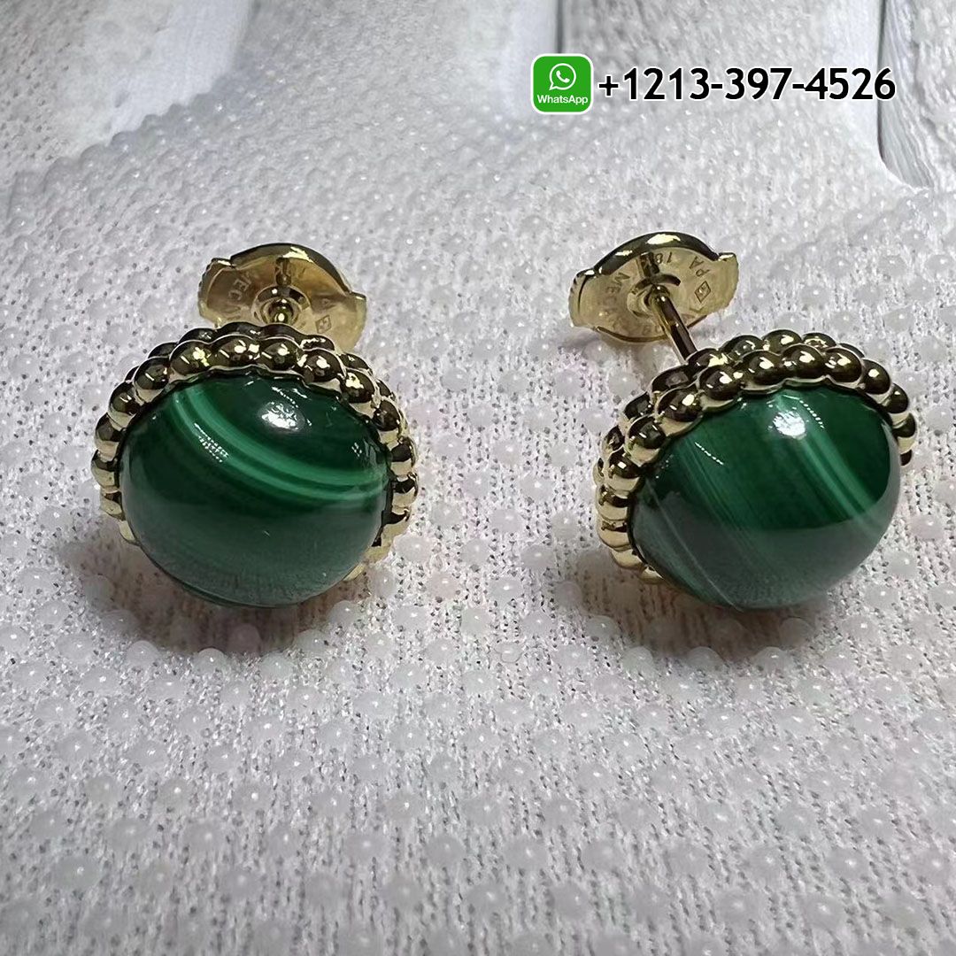 Van Cleef & Arpels Perlée Couleurs Malachite 18K Yellow Gold Stud Earrings VCARP4DS00
