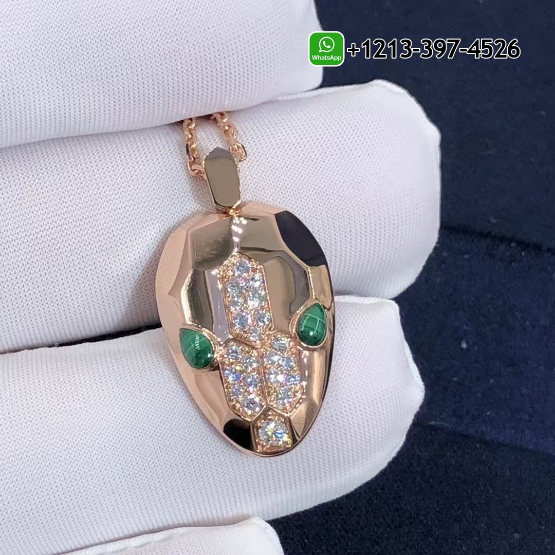 Bvlgari Serpenti necklace with 18 kt rose gold chain and pendant, set with malachite eyes and demi pavé diamonds Ref.: 352678