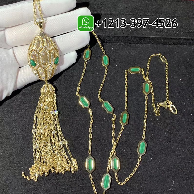 Bvlgari Serpenti 18 kt yellow gold necklace with tassel set with a diamond, pavé diamonds and malachite eyes
