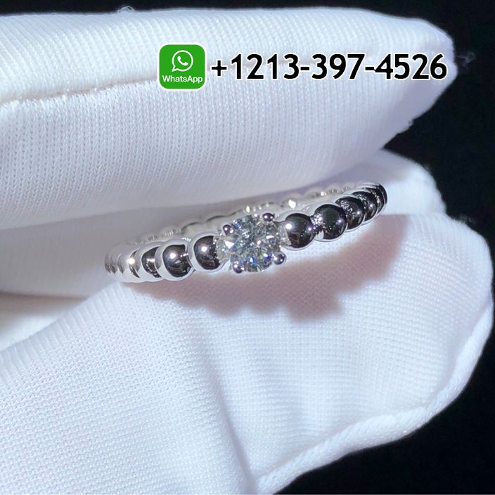 Van Cleef Arpels Perlée Solitaire 18K White Gold Diamond Ring VCARO1VO00