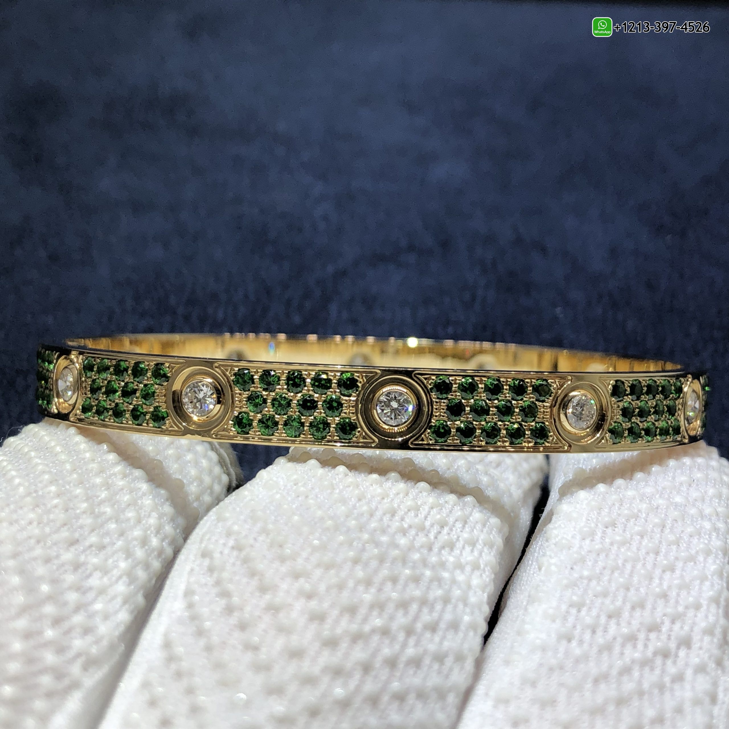 Cartier Love Tsavorite Garnet Paved and 10 Diamonds Classic Model Bracelet 18k Yellow Gold Single-screw Closure
